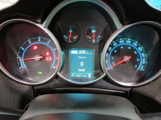 Chevrolet Cruze LT image 12
