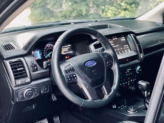 Ford Ranger année 2019 essence image 8