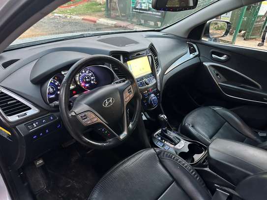 Hyundai Santafé 2015 image 8