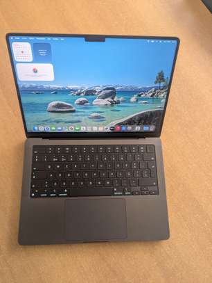 MacBook Pro M4 image 2
