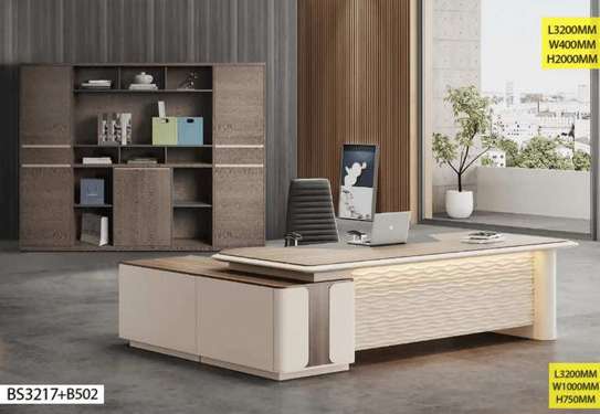 Table bureau Directeur 2m avec retour image 7