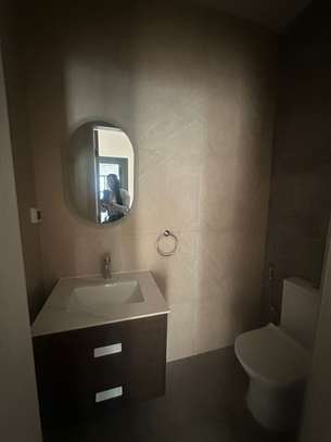 Appartement F4 À Louer À Mermoz image 6