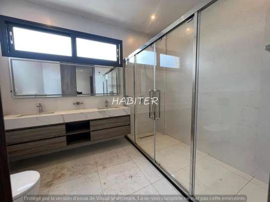 Appartement à louer à fann résidence image 4