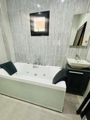 APPARTEMENT F4 À LOUER – ALMADIES RECASEMENT image 5