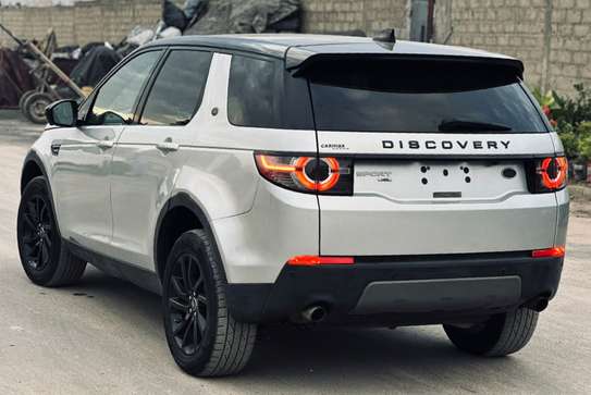 Range Rover discovery 2017 image 4