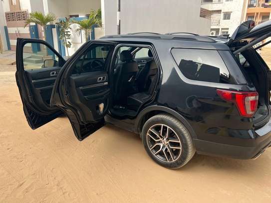 Ford explorer V6 Limitud 2016 image 7
