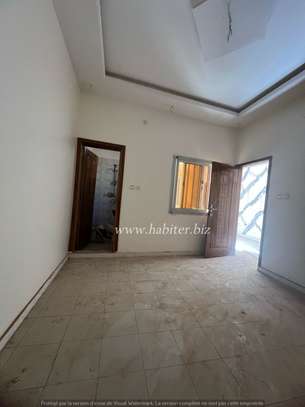 2 appartements à louer à grand Mbao image 5