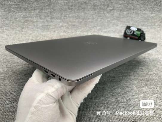 MacBook Pro 2019 13,3 pouces image 5
