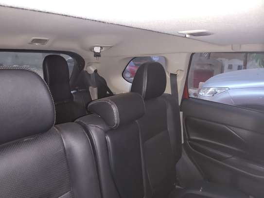 Mitsubishi Outlander 2015 image 8