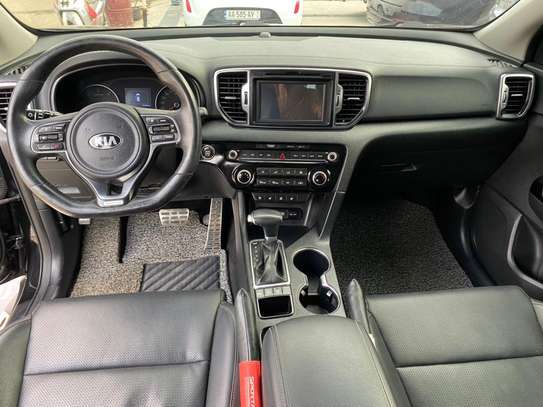 Kia Sportage SX image 5