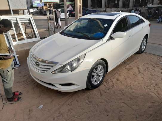 Hyundai sonata image 3