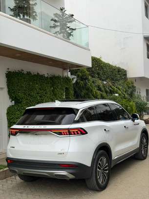 Une occasion à saisir d’une très belle voiture beijing x7 image 3