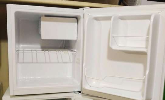 Frigo mini bar avec chambre froide A+ 50l image 1