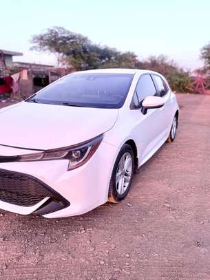 2020 Toyota Corolla SE HATCHBACK image 5