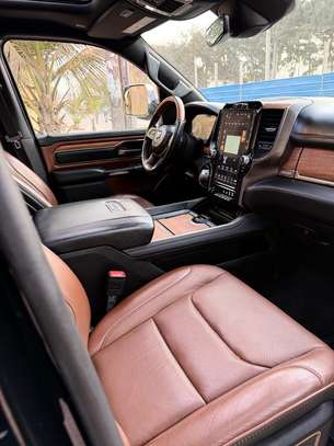 DODGE RAM image 10