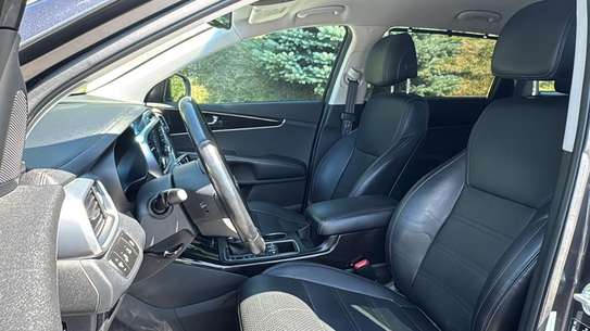Kia sorento image 8