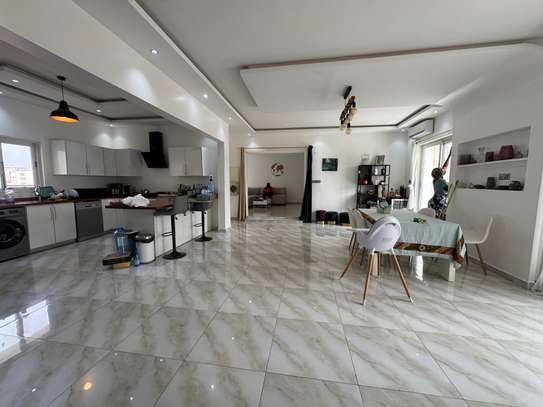 Appartement 4 chambres à louer aux Almadie image 3