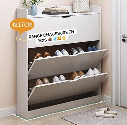 Range chaussures en bois image 1