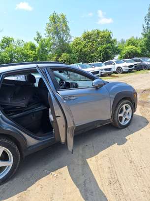 Hyundai Kona 2021 SOus douane image 5