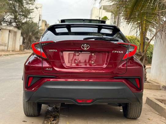 Toyota CHR image 13