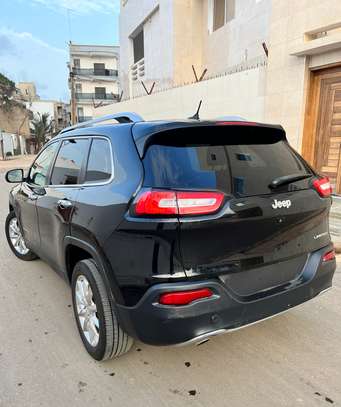 JEEP CHEROKEE LIMITED image 2