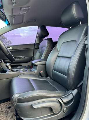 Kia Sportage 2016 image 9
