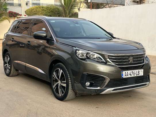 Peugeot 5008 full option 2019 image 4