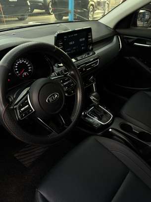 Kia Seltos 2020 full options image 6