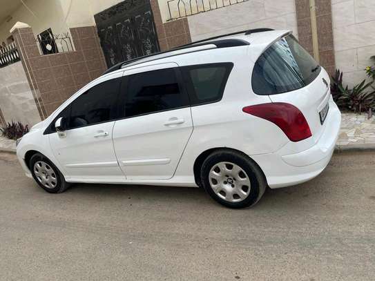 Peugeot 308 image 5