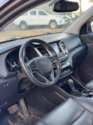 Hyundai Tucson Limited 1.6T 2016 image 9