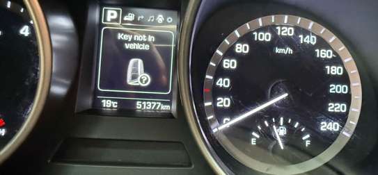 Hyundai santafe 2016 image 5