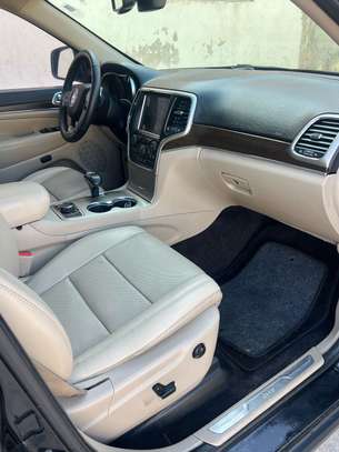 Jeep grand cherokee image 5