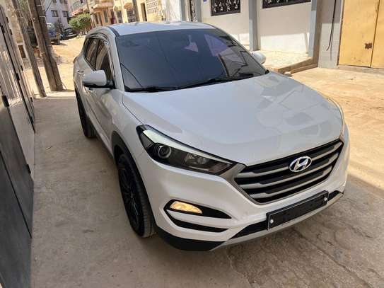 Hyundai Tucson 2.0D 2018 venant Corée image 2