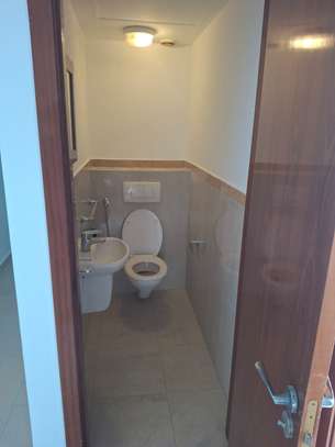 Appartement F4 à louer à Fann Résidence image 5