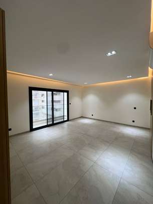 Appartement F4 à louer au Plateau image 11