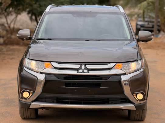 MITSUBISHI OUTLANDER 2017 7places image 1