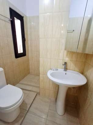 APPARTEMENT A LOUE F4 CITE ATAYA image 8