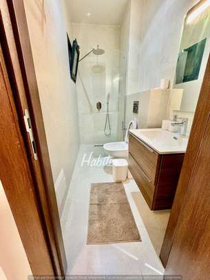 Appartement F2 meublé à louer à Mermoz image 5