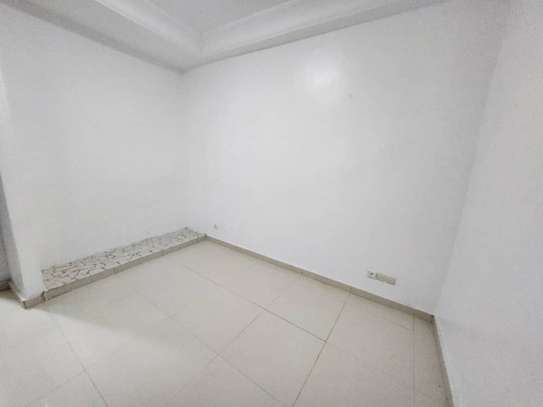 Appartement spacieux à Sacré Coeur 3 image 11