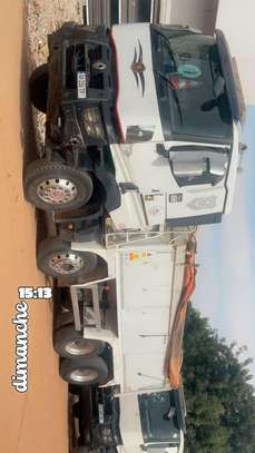 Camion Renault Benne Diesel image 3
