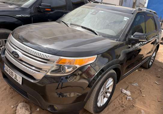 Ford Explorer image 1