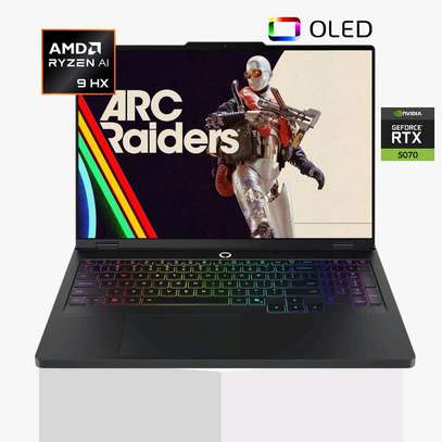 Gamer Lenovo legion PRO Oled 2025 image 2