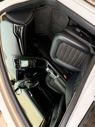 Ford Fusion 2018 image 9