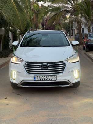 Hyundai Santafé image 9
