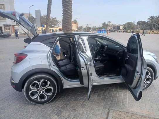 renault captur 2021 image 6