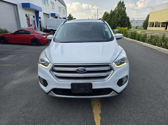 Ford Escape image 1