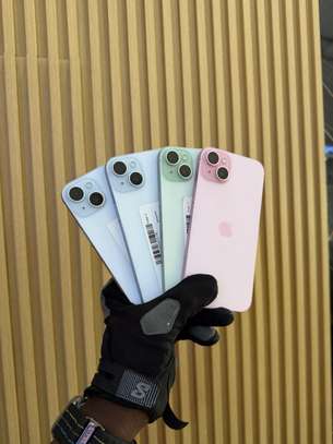 iPhone 15 plus 128giga 🇺🇸 image 1