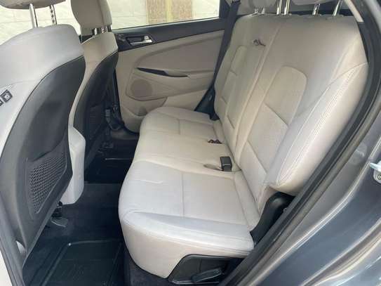 HYUNDAI TUCSON 2019 image 7