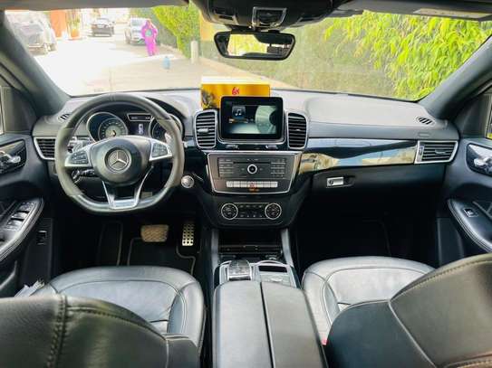 MERCEDES GLE 450 AMG image 11