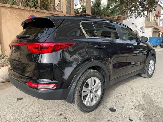 KIA SPORTAGE LX 2019 image 10